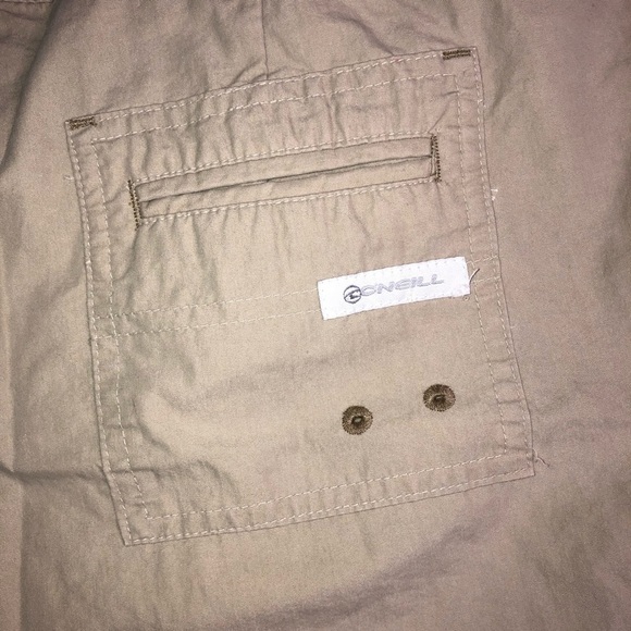 O’Neill Women’s Beige Shorts Size 11 - Picture 5 of 7